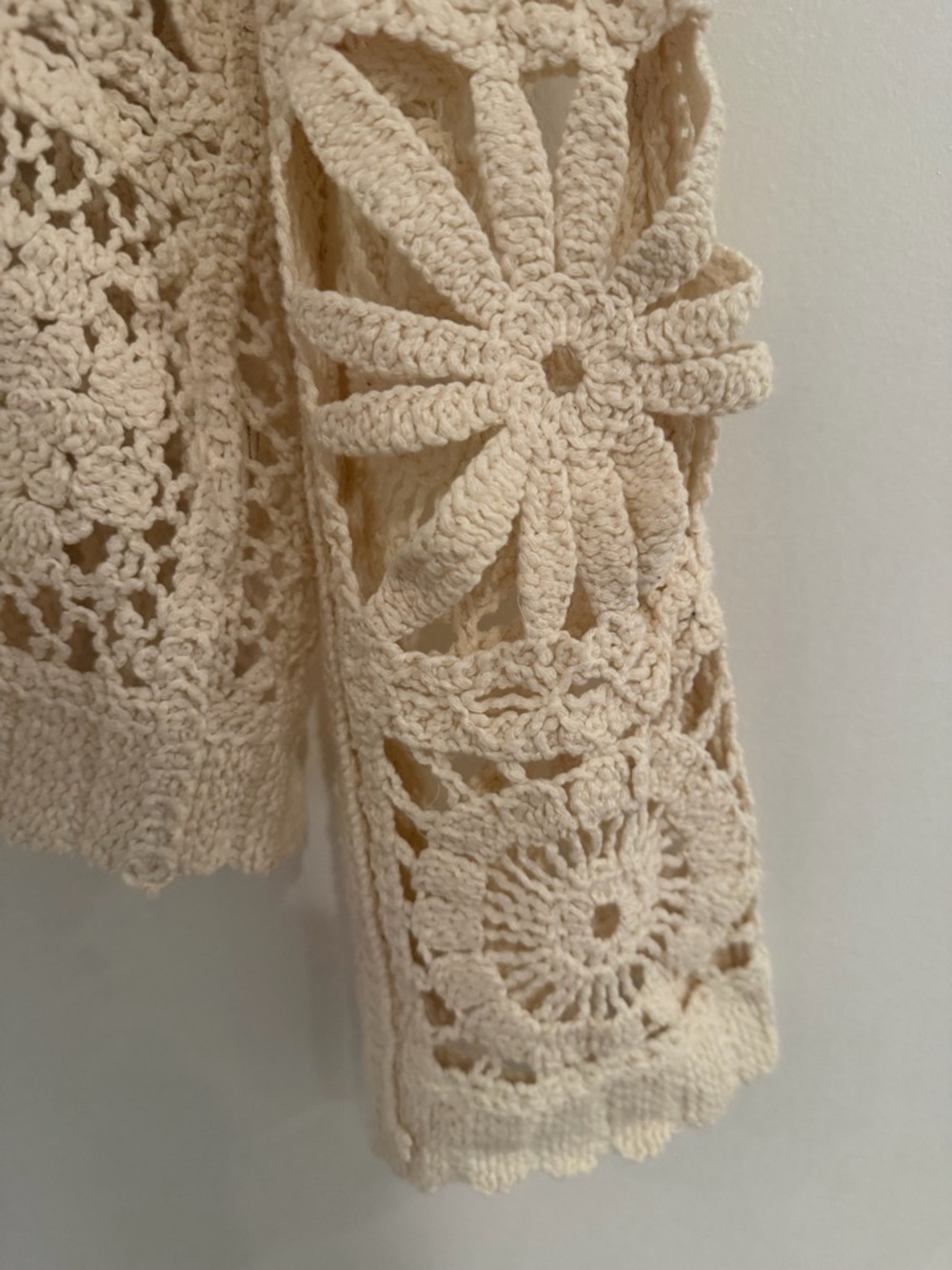 Boho Crochet Cardigan Ivory Granny Square Floral Knit Button Front Cottagecore S - Picture 3 of 5